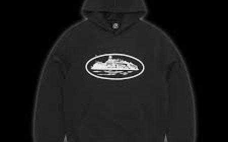 Corteiz Tracksuit Designed for Discipline, Worn with Meaning