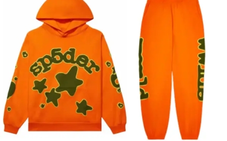 Sp5der Hoodie: Where Streetwear Meets Creative Freedom