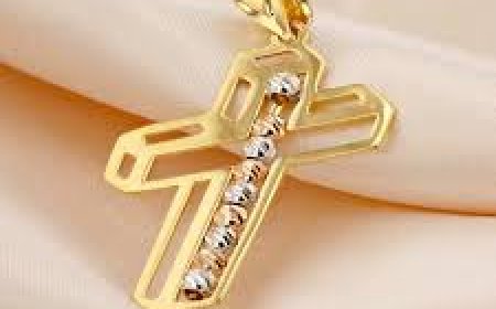 Dijes de Oro: El Detalle Que Hace Única Tu Joyería