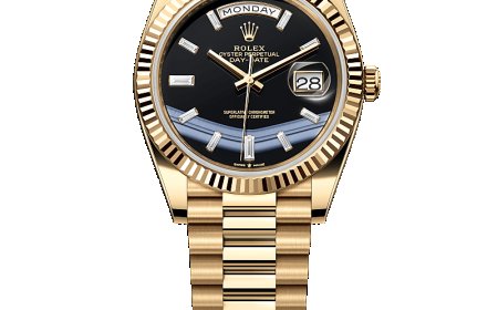 The Evolution of Luxury Timepiece Brands Through the Decades