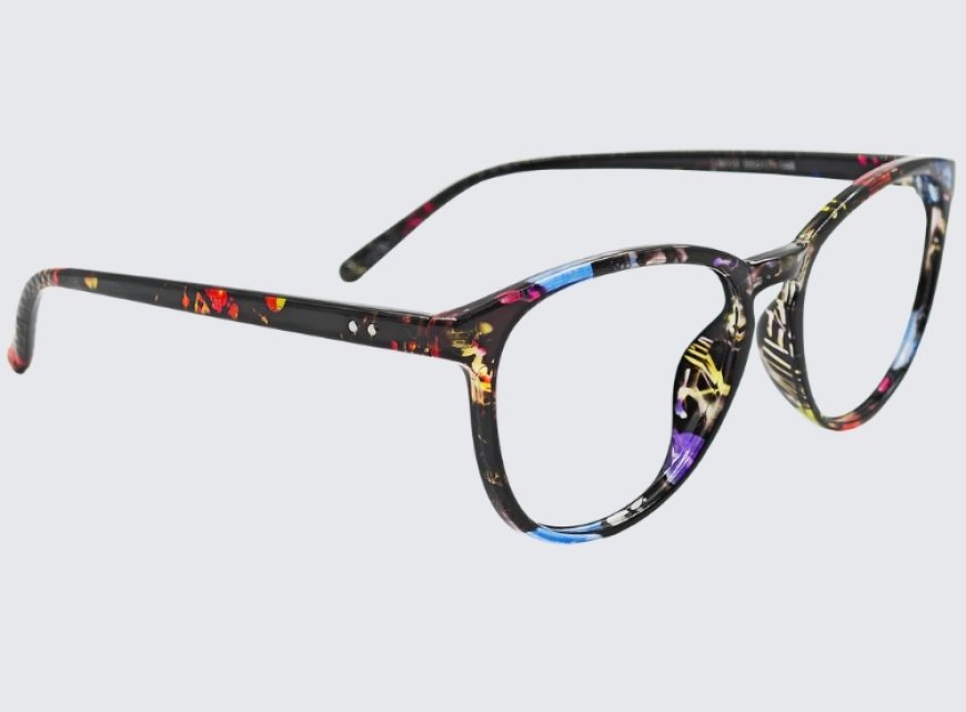 Find the Best Eyeglasses for Women Online