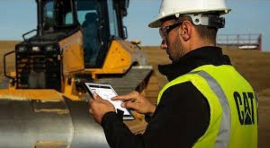 The Top Benefits of Equipment Tracking in Construction