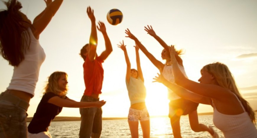 The Evolution of Sports in the Digital Age: AI, Wearables, and Fan Engagement